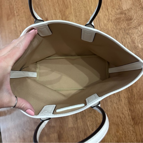 Michael Kors Jodie Small Logo Jacquard Tote - Picture 6 of 8